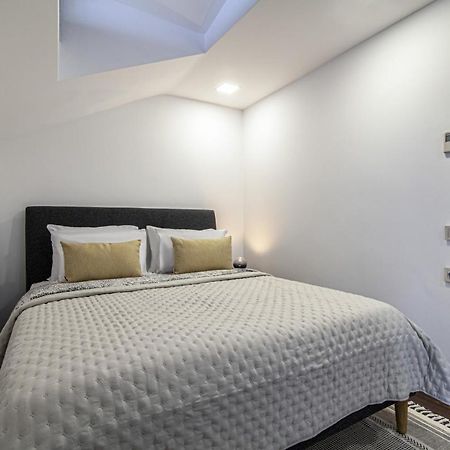 Sleek Residence Flat With Great Location In Sisli Istanbul Ngoại thất bức ảnh